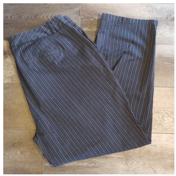 Dockers Pants - Dockers Women's Dress Pants Size 20 Medium.